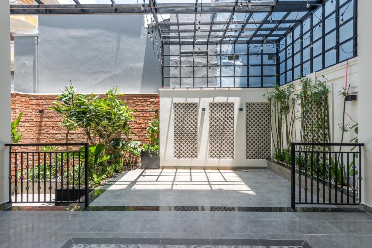 Cozrum Homes The Gallery Residence Πόλη Χο Τσι Μινχ Εξωτερικό φωτογραφία