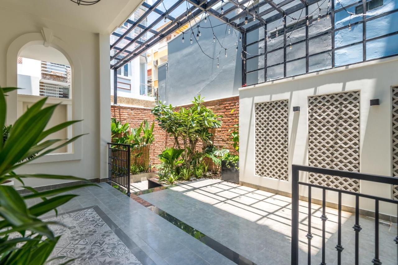 Cozrum Homes The Gallery Residence Πόλη Χο Τσι Μινχ Εξωτερικό φωτογραφία